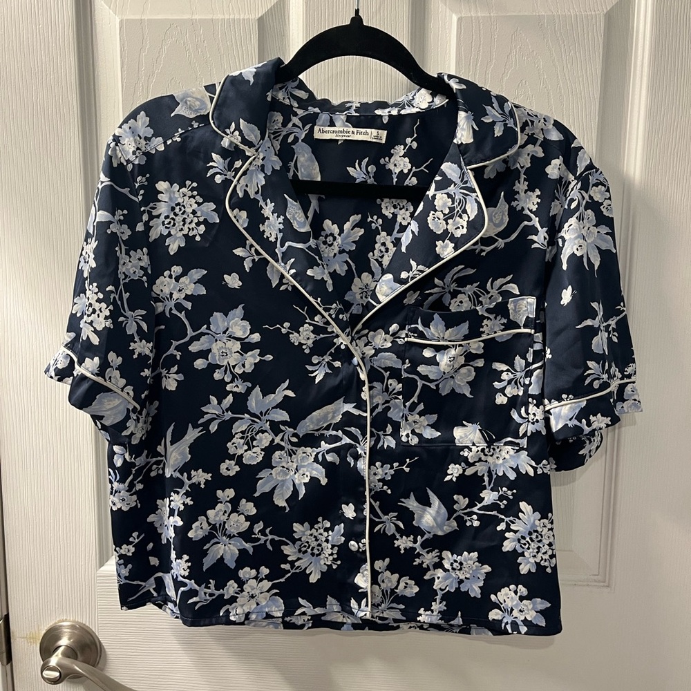 Abercrombie and Fitch satin sleep set